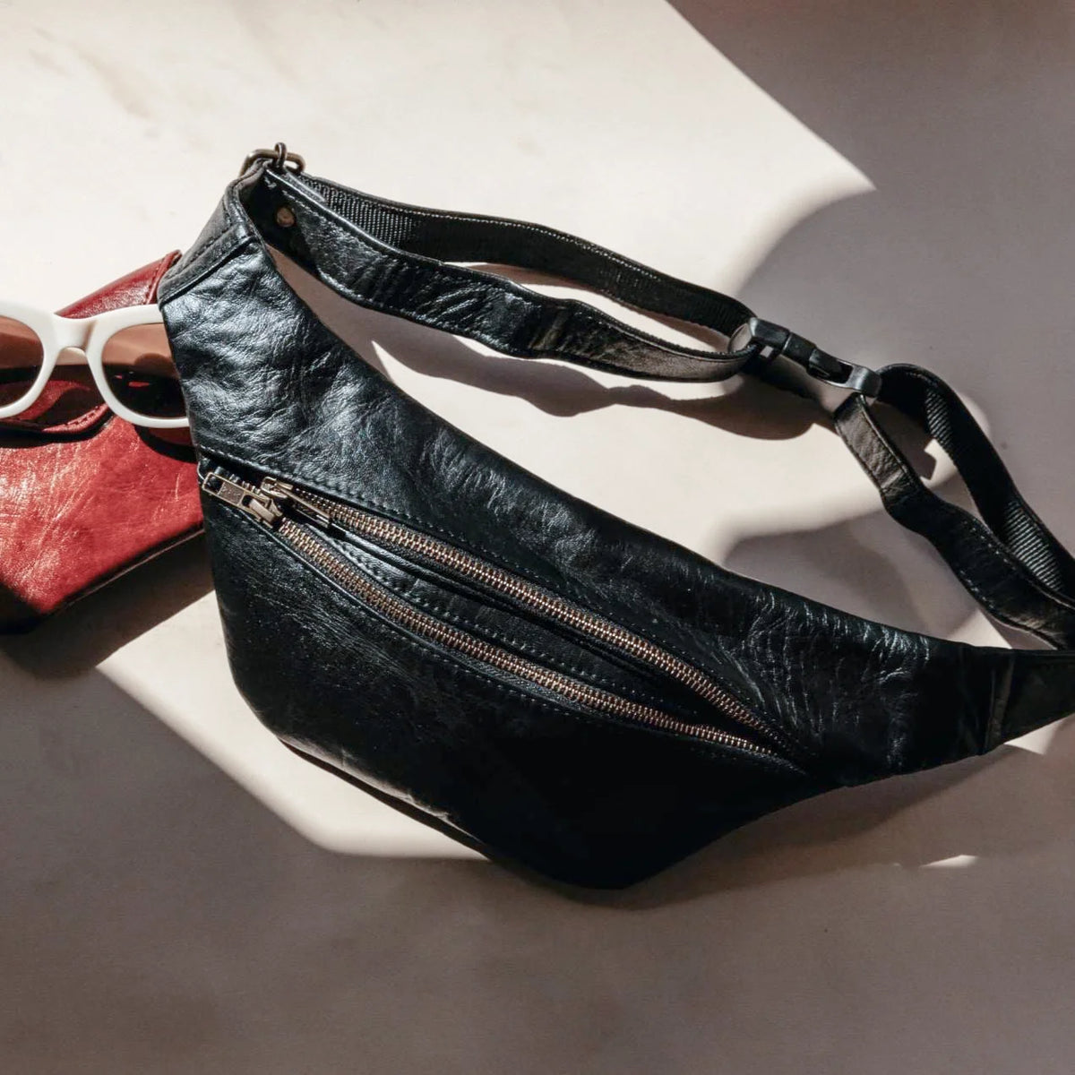 Atlas Heritage Unisex Leather Fanny Pack &amp; Large Crossbody Bag