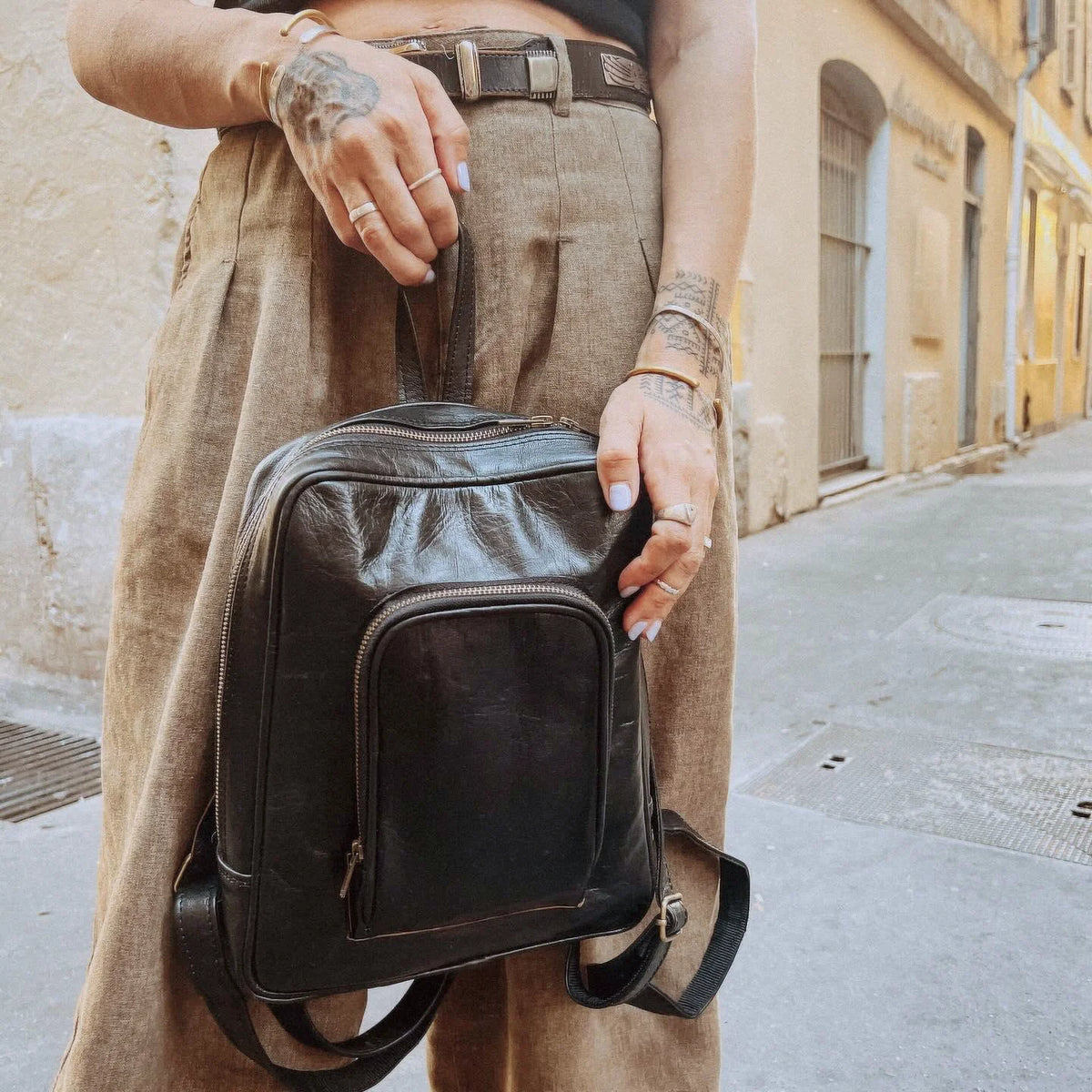 Atlas Nomadic Medium Leather Backpack for Women – Handmade Convertible Laptop Bag