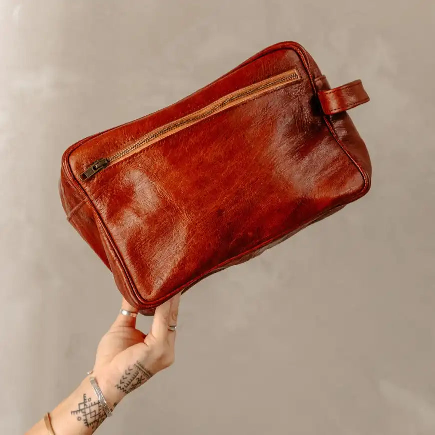 Nomadic Dopp Leather Toiletry Bag – Full-Size Travel Kit – Waterproof Lined sof Bag