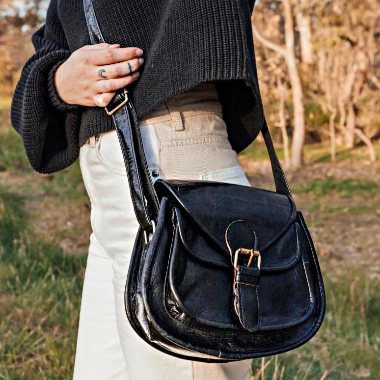 Lucy Leather Sling Bag – Handmade 90s-Inspired Everyday Crossbody Tote - Brooklyn Leather goods