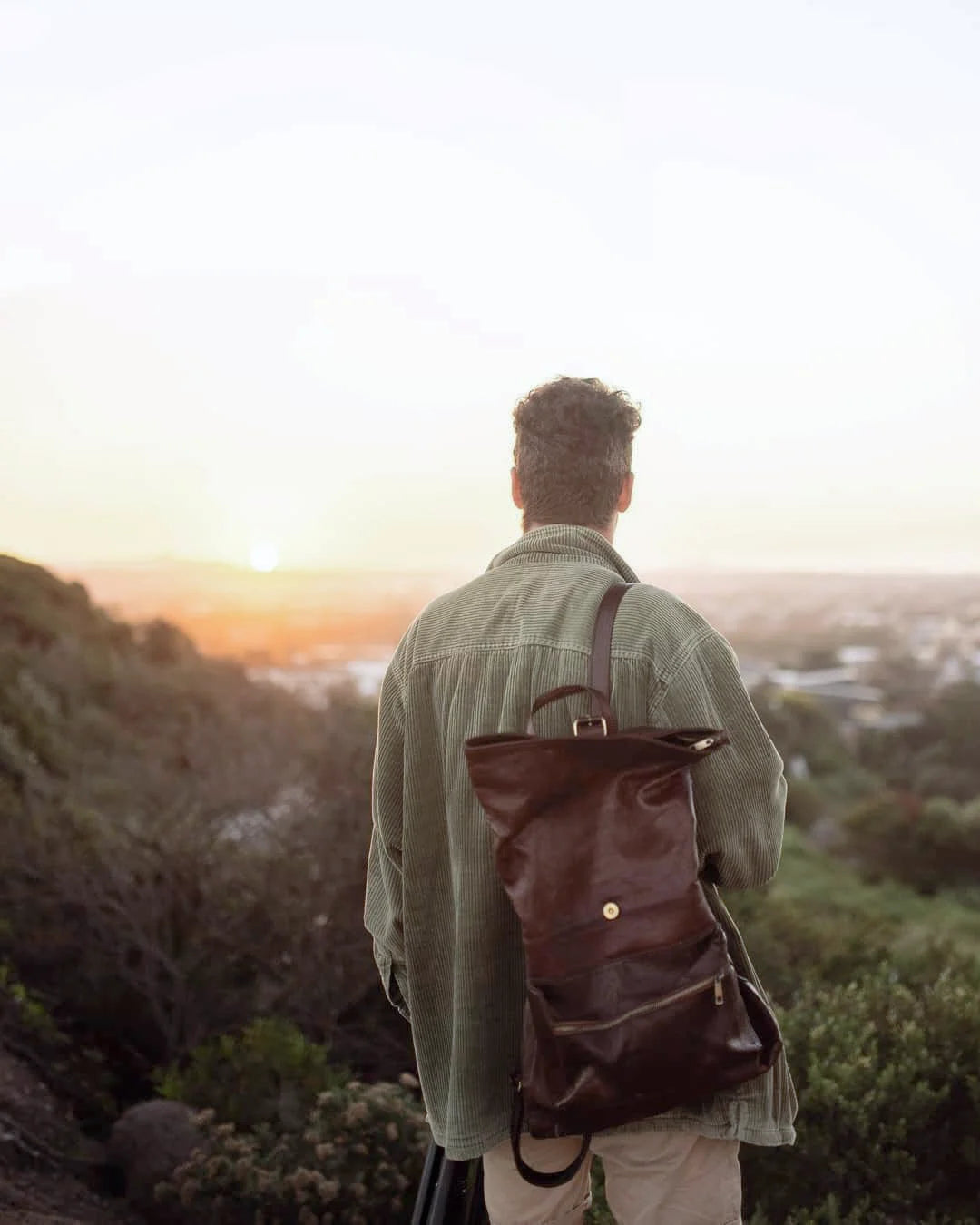 Nomad Trekker Leather Backpack Medium– Personalized Roll-Top Travel &amp; Laptop Bag, Unisex