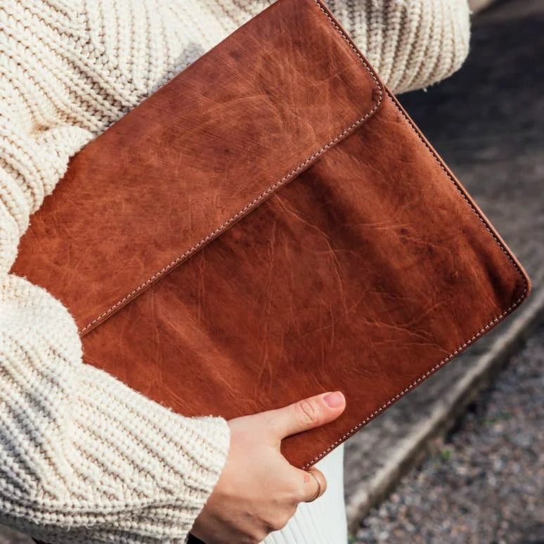 Nomadic Leather Laptop Sleeve – Handmade 15-Inch Laptop Cove