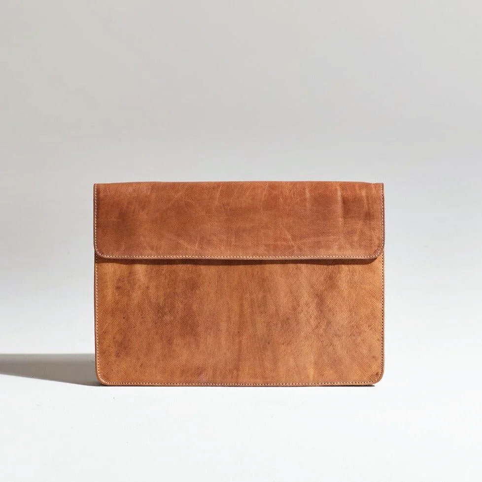 Nomadic Leather Laptop Sleeve – Handmade 15-Inch Laptop Cove