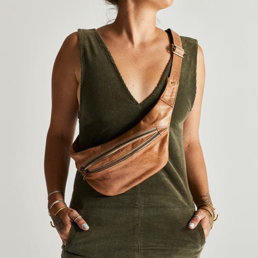 Safi Beach Slim Crossbody Bag Soft Leather Unisex Travel Sling - Brooklyn Leather goods