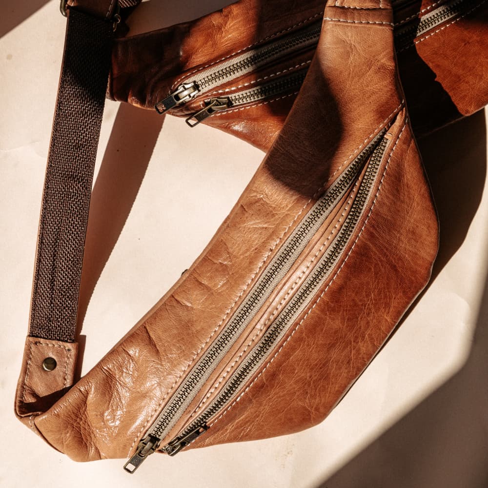 Safi Beach Slim Crossbody Bag Soft Leather Unisex Travel Sling - Brooklyn Leather goods