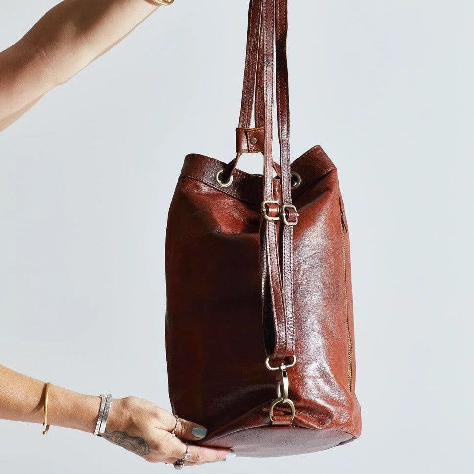 Sahara Bucket Bag 3-in-1 Multifunctional Leather Crossbody &amp; Backpack