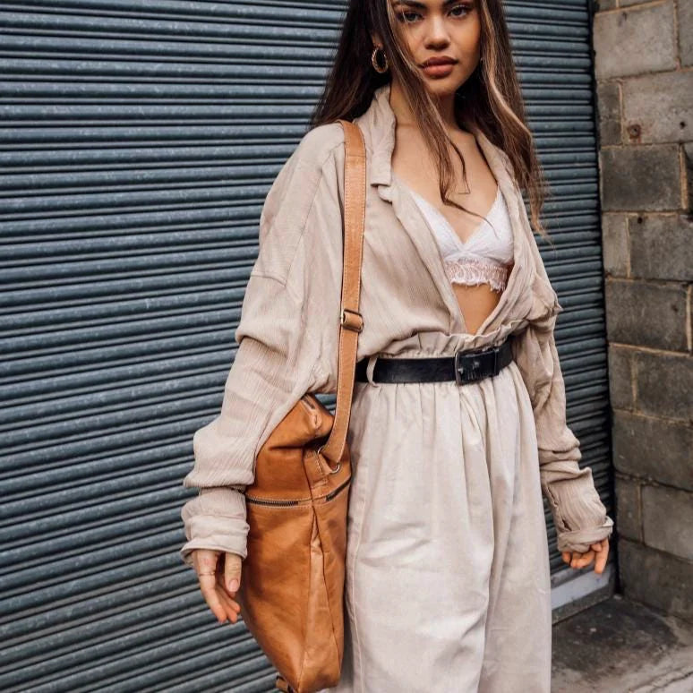Sahara Nomad Tote Backpack – Handmade Vegetable-Tanned Leather Convertible Bag, Limited Edition